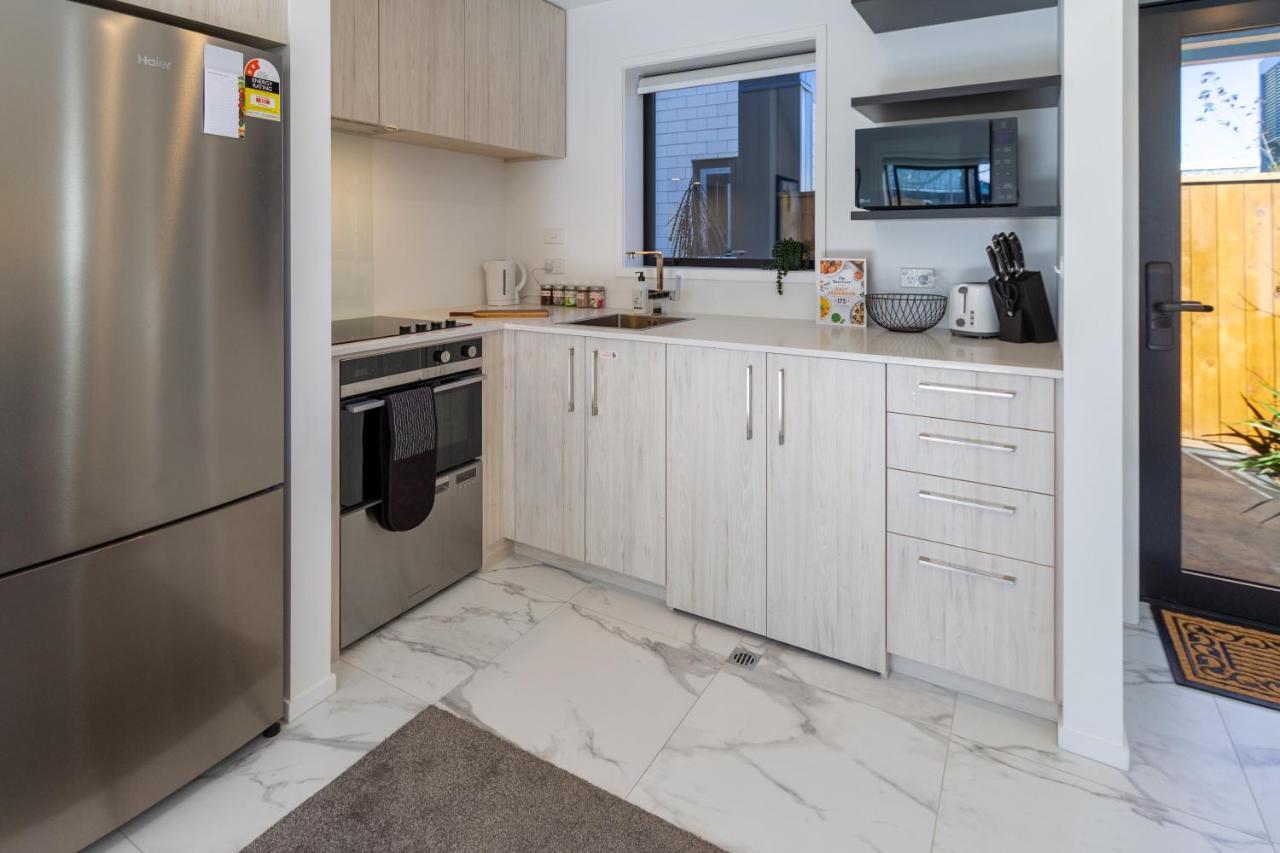 Central City Escape 1 Bed 1 Bath Near Hagley Park 크라이스트처치 외부 사진